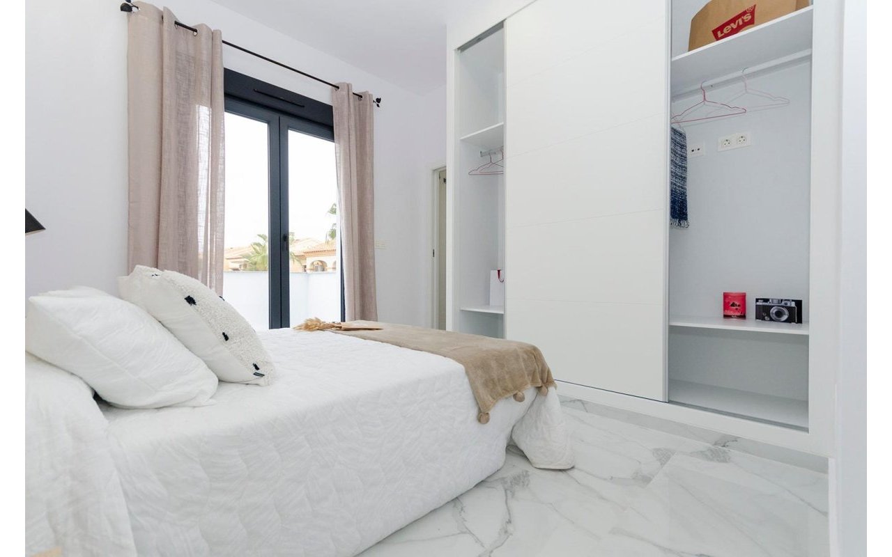 Rynek pierwotny - Villa - Torrevieja - Torretas