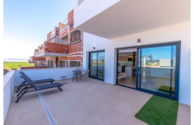 Obra nueva - Bungalow - Torrevieja - Los Balcones