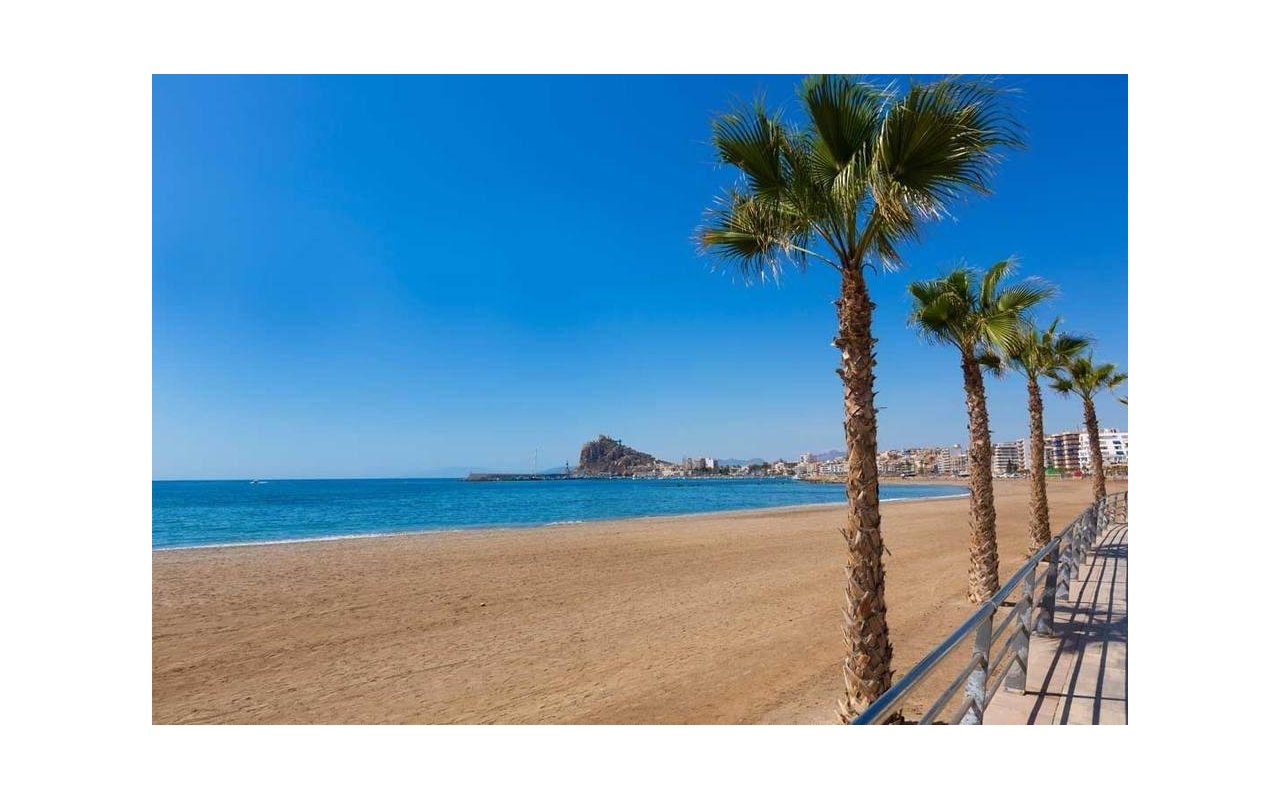 Rynek pierwotny - Daszek - Águilas - Playa del Hornillo