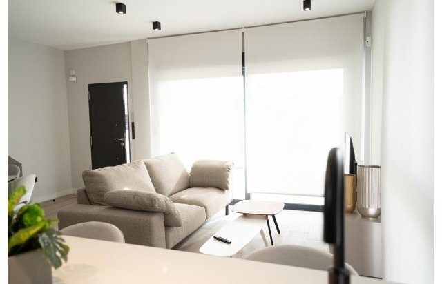 Rynek pierwotny - Town House - Orihuela Costa - Entre golf