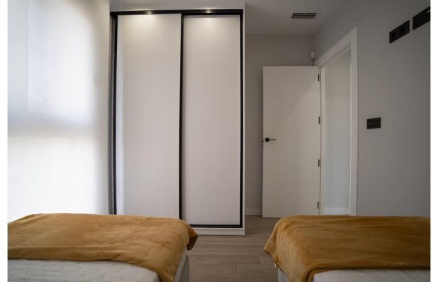 Rynek pierwotny - Town House - Orihuela Costa - Entre golf