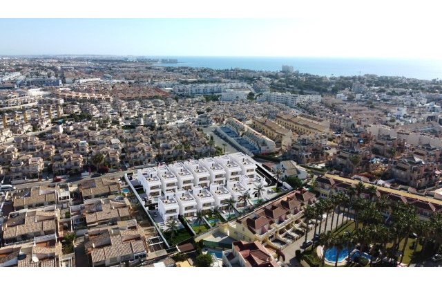 Rynek pierwotny - Villa - Orihuela Costa - La Zenia