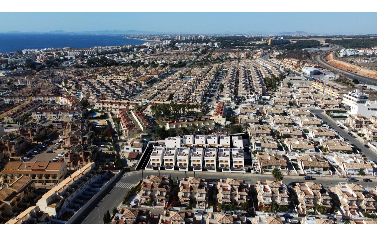 Rynek pierwotny - Villa - Orihuela Costa - La Zenia