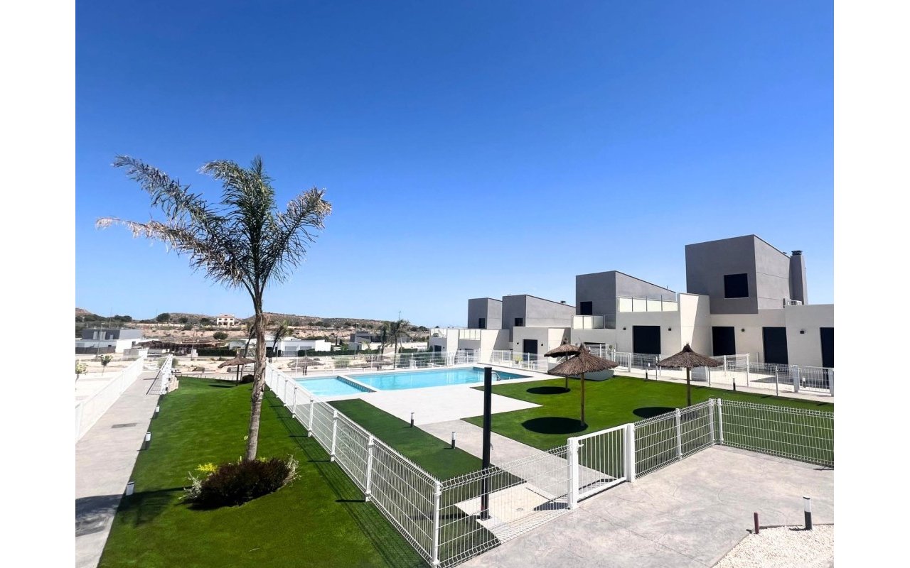 Obra nueva - Villa - BAÑOS Y MENDIGO - Altaona Golf