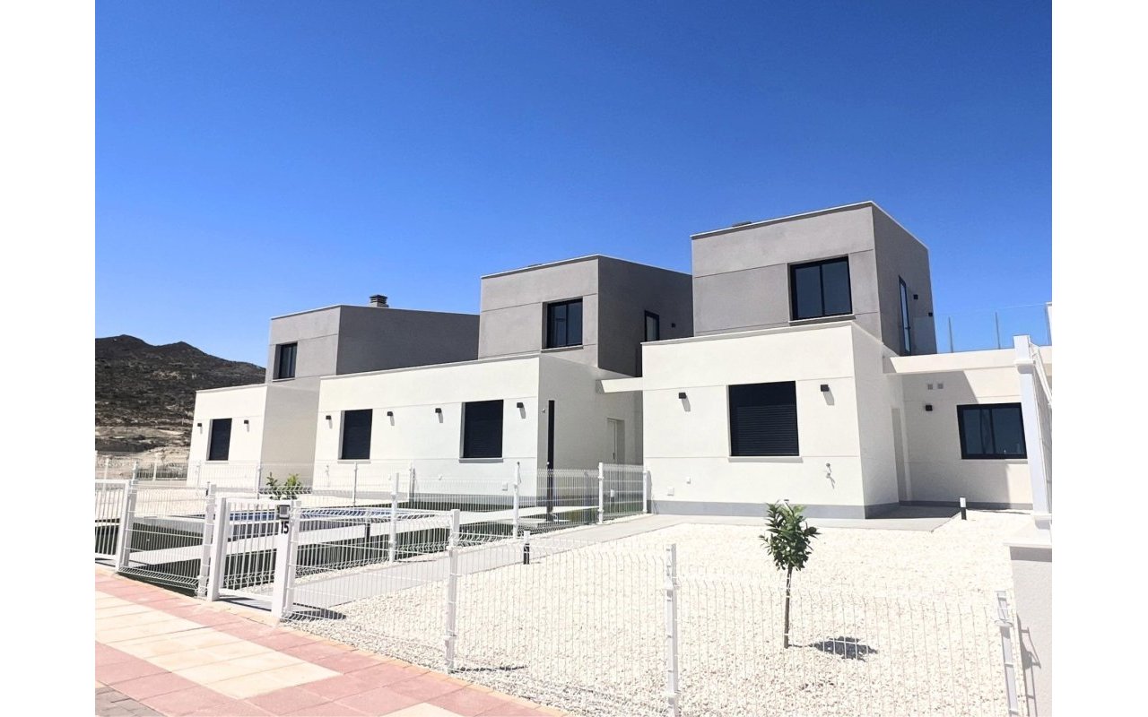 Obra nueva - Villa - BAÑOS Y MENDIGO - Altaona Golf