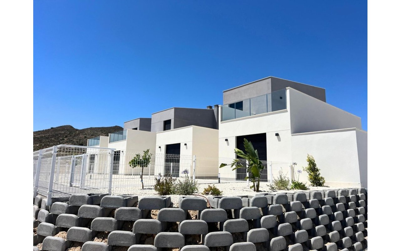 Obra nueva - Villa - BAÑOS Y MENDIGO - Altaona Golf