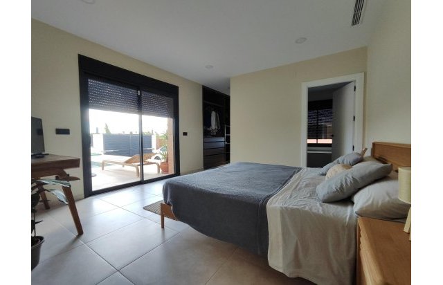 Obra nueva - Villa - Pinoso - Lel