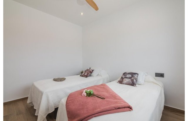 Rynek pierwotny - Villa - Pinoso - Lel