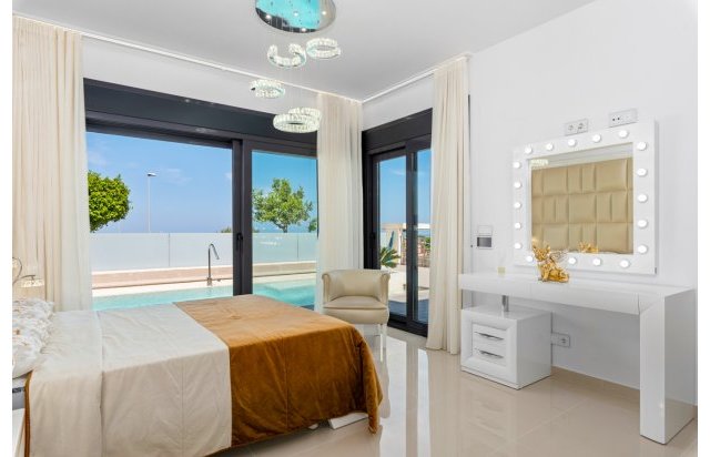 Rynek wtórny - Villa - San Miguel - San Miguel Salinas