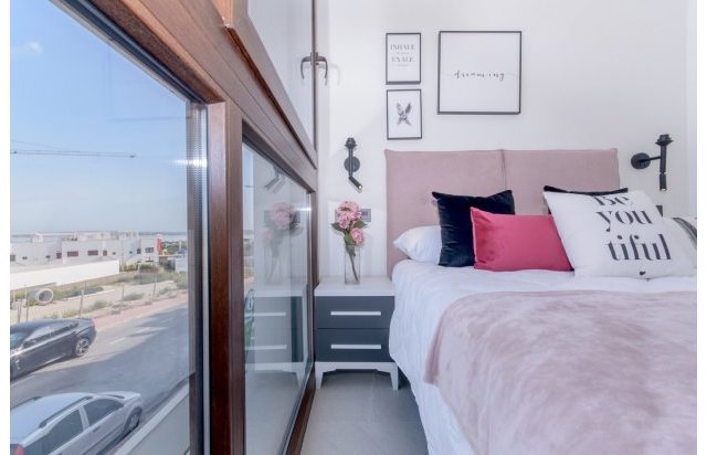 Rynek pierwotny - Bungalow - Torrevieja - Los Balcones