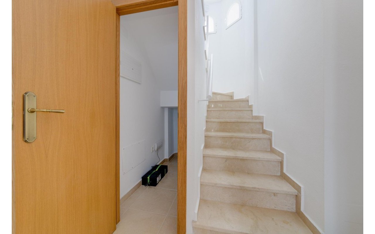 Rynek pierwotny - Villa - San Fulgencio - El Oasis