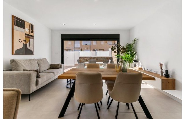 Rynek pierwotny - Villa - San Pedro del Pinatar - Polideportivo