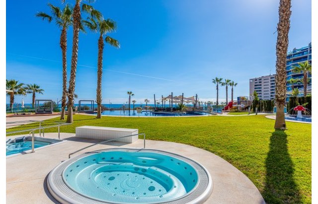 Rynek wtórny - Apartament - Torrevieja - Punta Prima