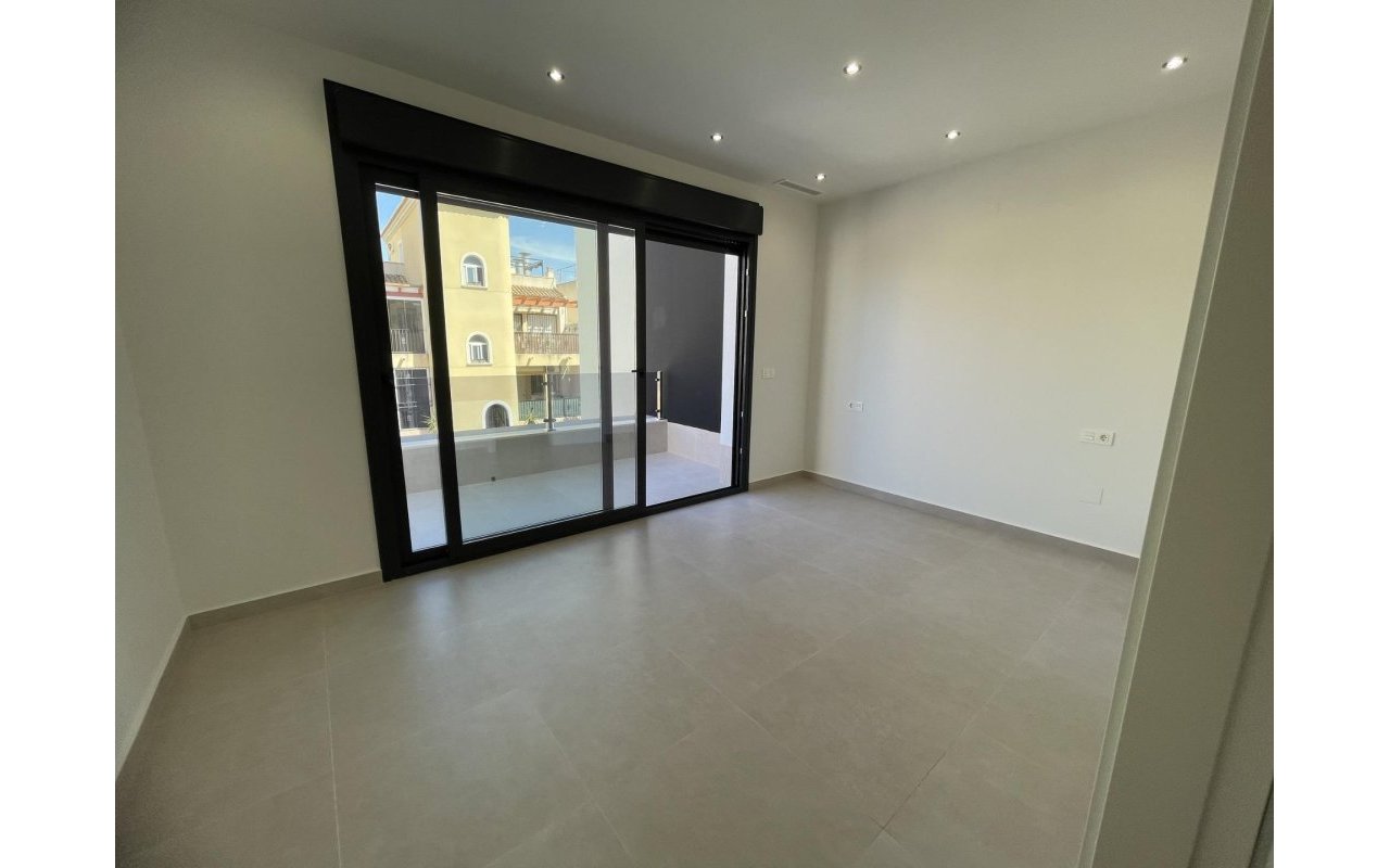 Rynek pierwotny - Villa - Almoradí - Heredades