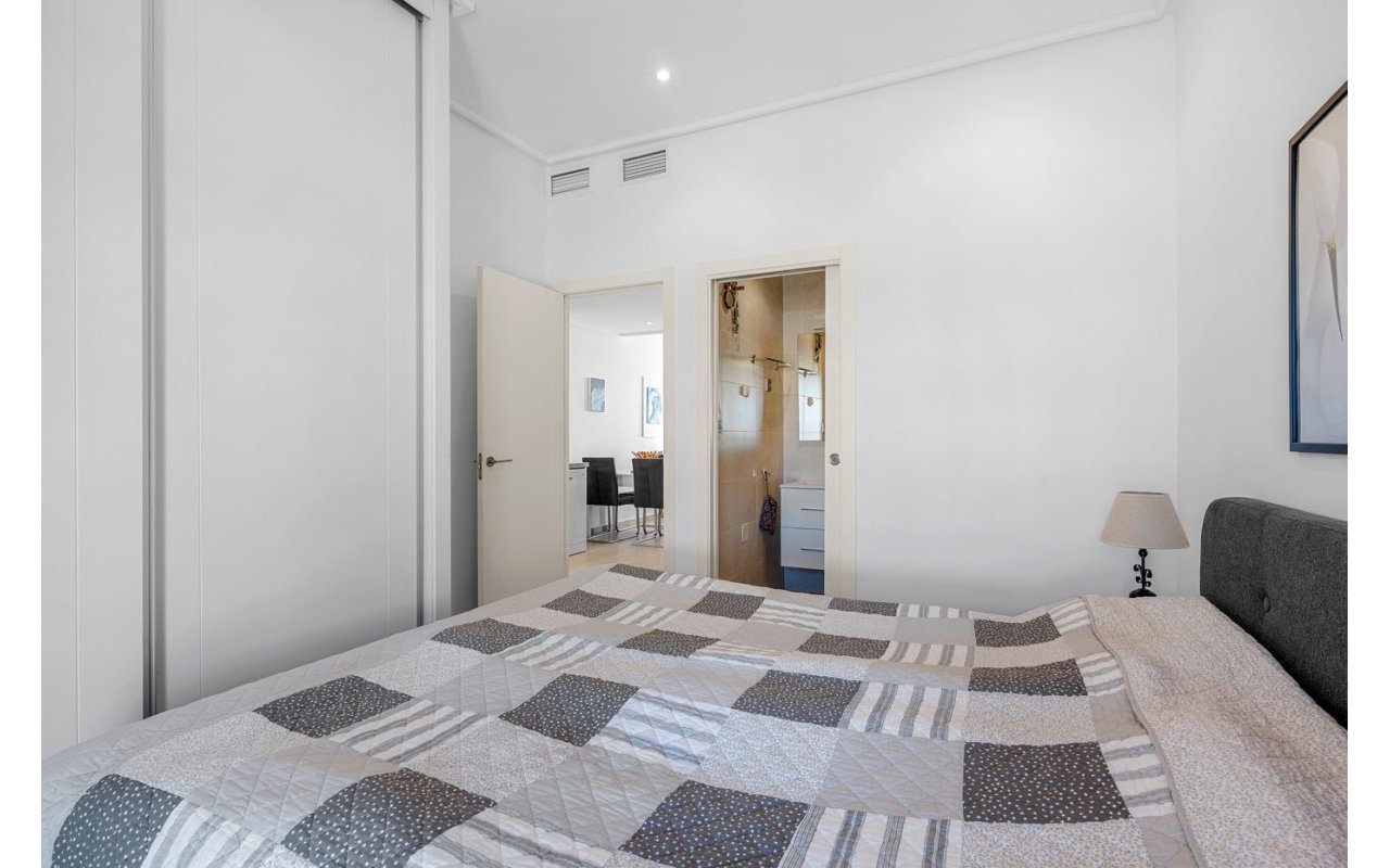 Rynek wtórny - Daszek - Torre de la Horadada (Alicante) - Spain