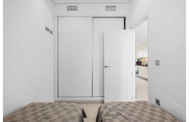 Rynek wtórny - Daszek - Torre de la Horadada (Alicante) - Spain