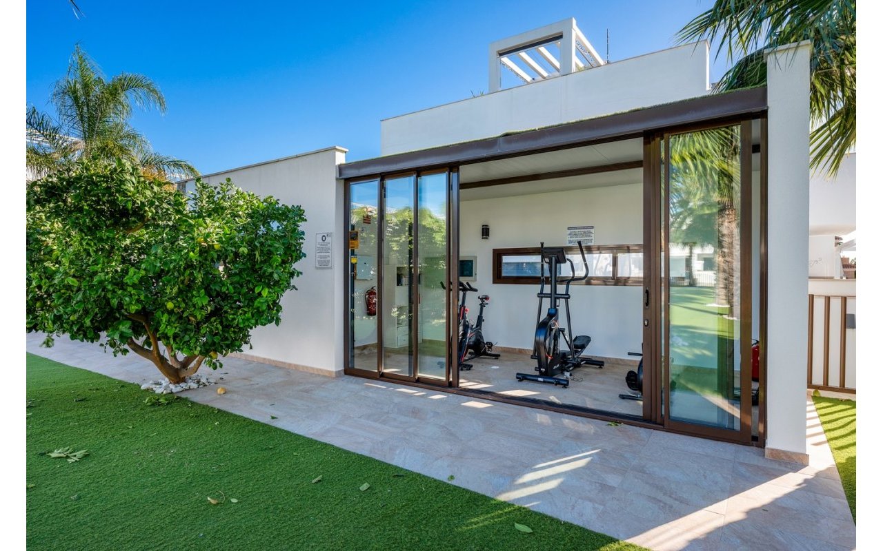 Rynek wtórny - Daszek - Torre de la Horadada (Alicante) - Spain