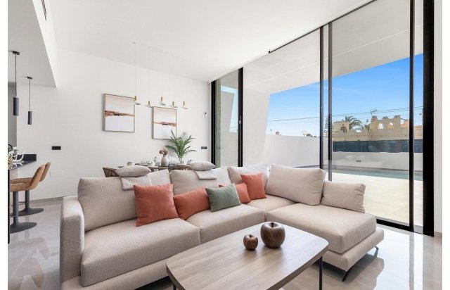 Obra nueva - Villa - Torrevieja - Los Balcones