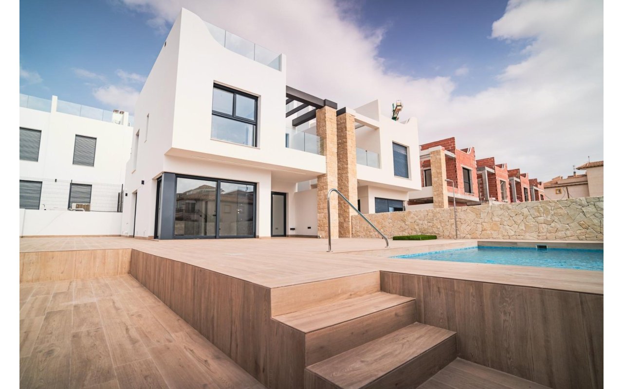 Rynek pierwotny - Villa - Orihuela Costa - Punta Prima