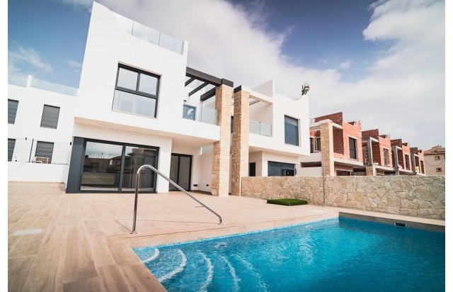 Rynek pierwotny - Villa - Orihuela Costa - Punta Prima