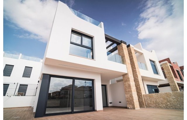 Rynek pierwotny - Villa - Orihuela Costa - Punta Prima