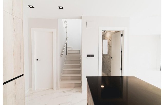 Rynek pierwotny - Villa - Orihuela Costa - Punta Prima