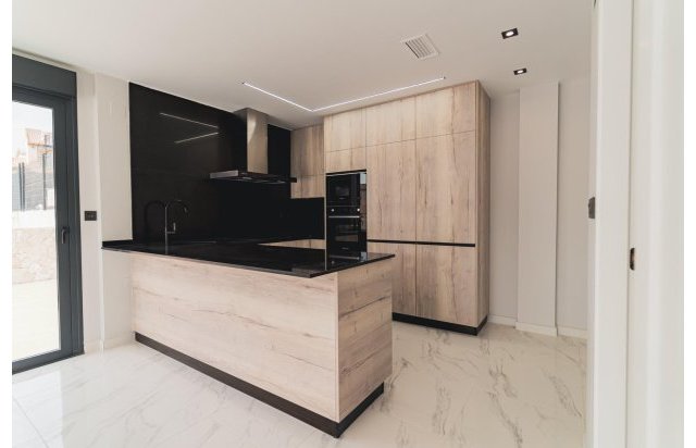 Rynek pierwotny - Villa - Orihuela Costa - Punta Prima