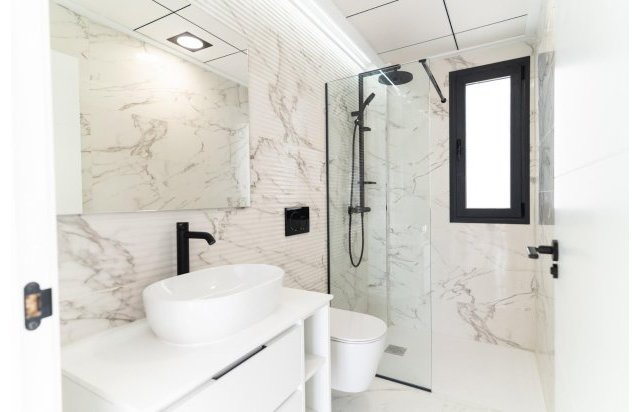 Rynek pierwotny - Villa - Orihuela Costa - Punta Prima