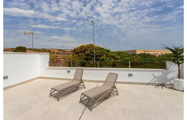 Rynek pierwotny - Villa - Sucina