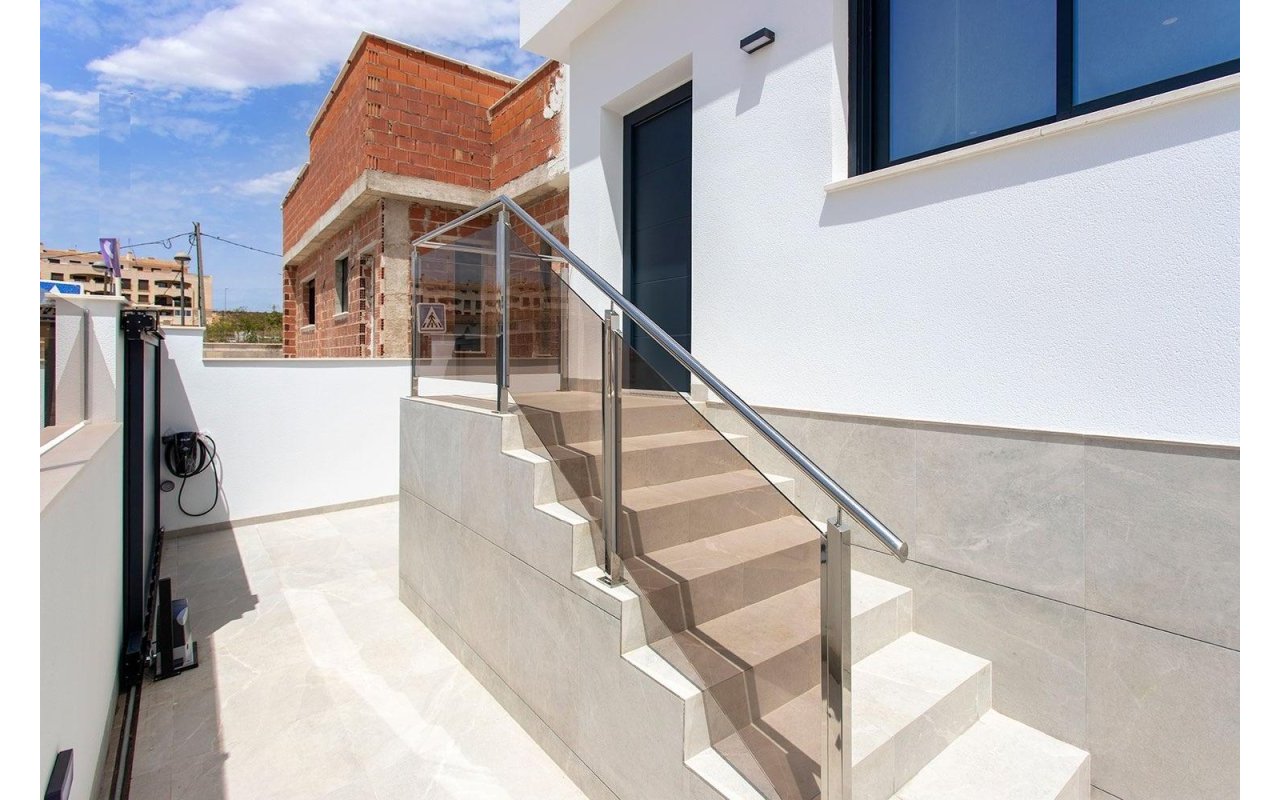 Rynek pierwotny - Villa - Sucina