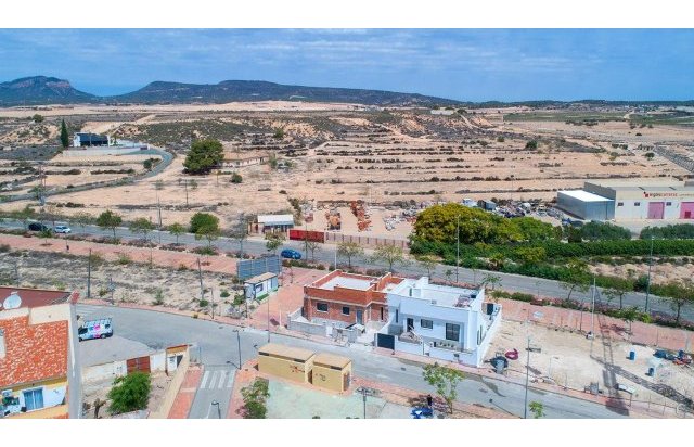 Rynek pierwotny - Villa - Sucina