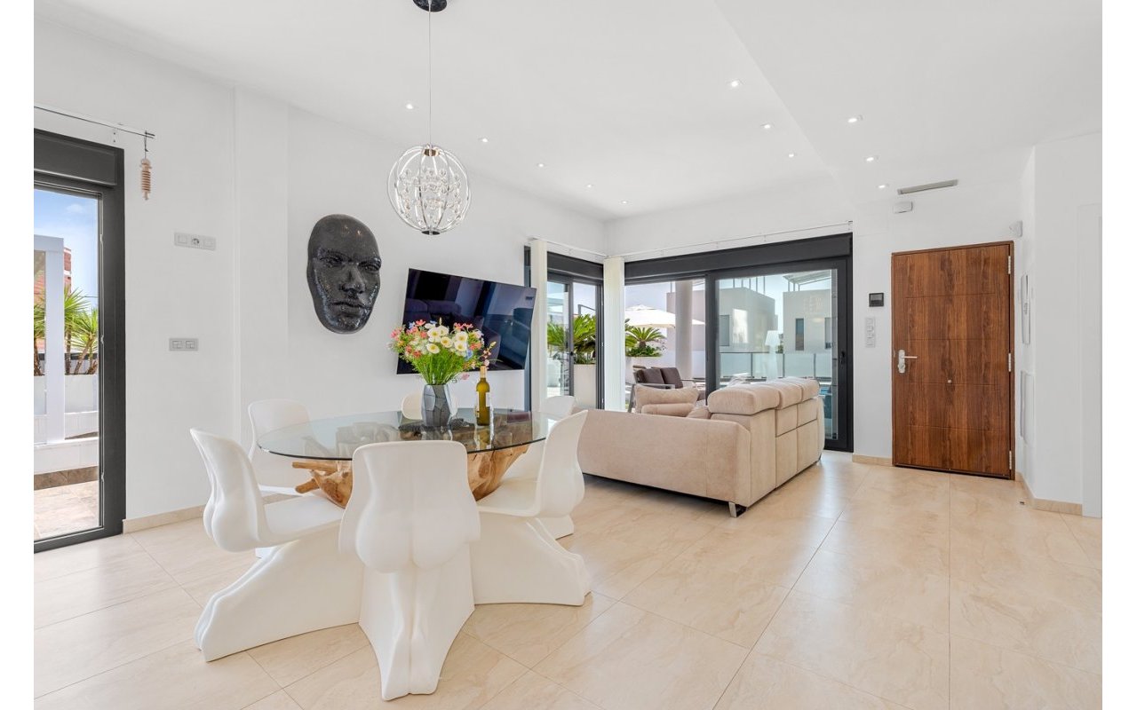 Reventa - Villa - Orihuela Costa - Villamartín