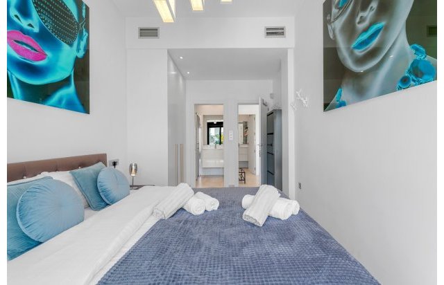 Reventa - Villa - Orihuela Costa - Villamartín