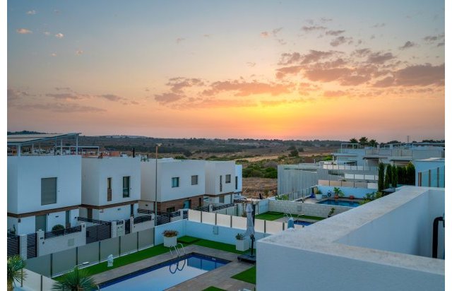 Reventa - Villa - Orihuela Costa - Villamartín