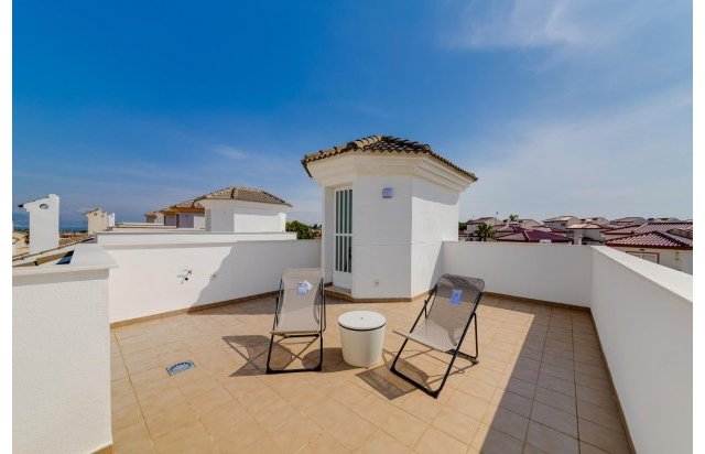 Rynek pierwotny - Villa - San Fulgencio - El Oasis