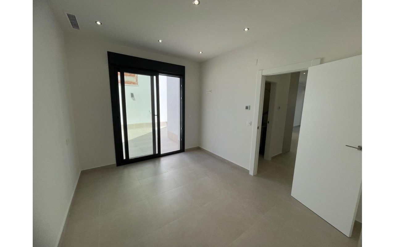 Rynek pierwotny - Villa - Almoradí - Heredades