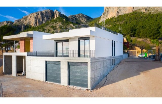 Obra nueva - Villa - Polop - Urbanizaciones