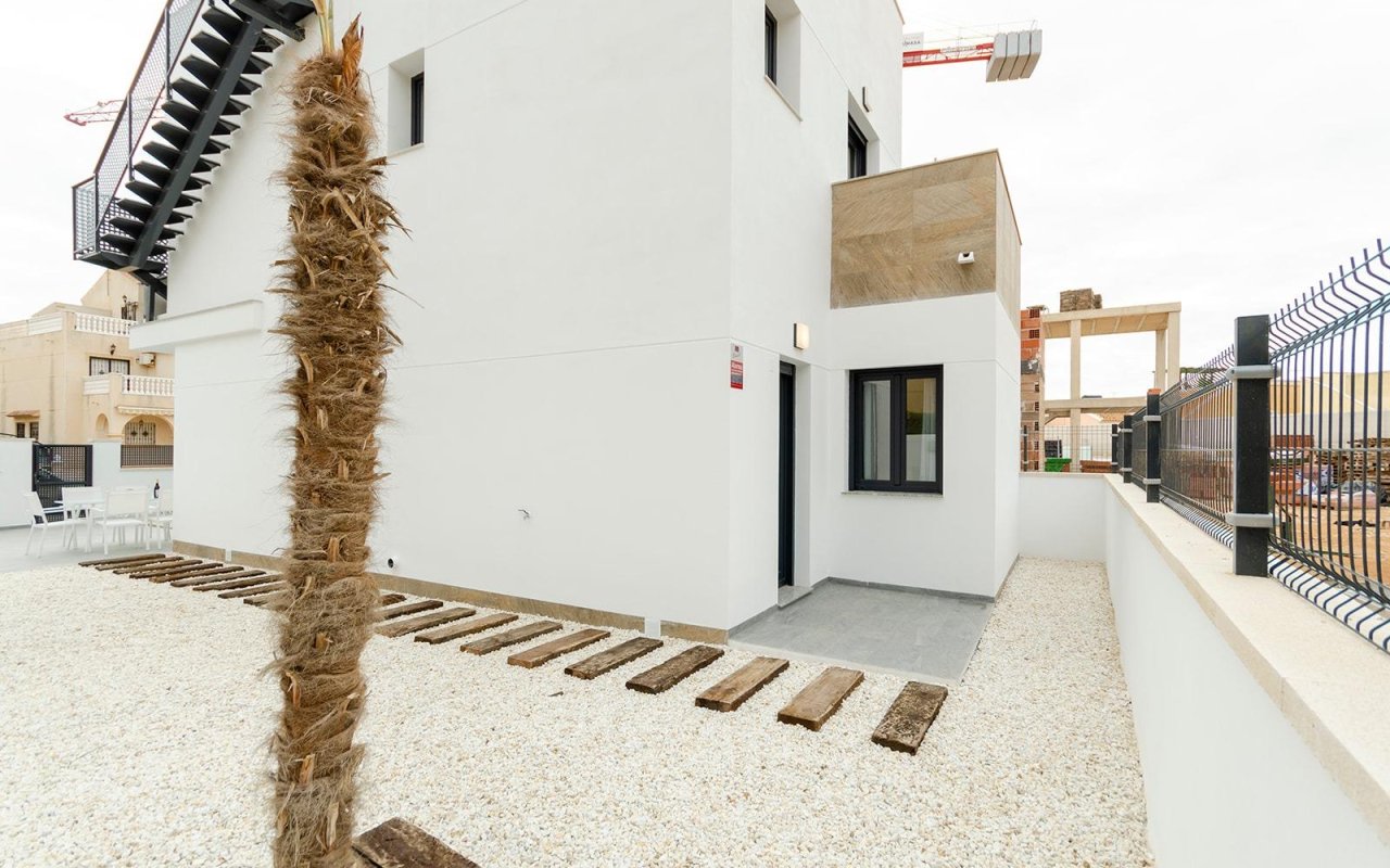 Rynek pierwotny - Villa - Torrevieja - Torretas