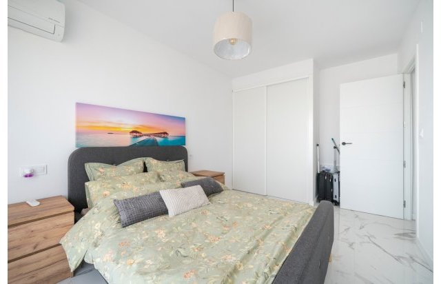 Reventa - Flat - Orihuela Costa - Punta Prima