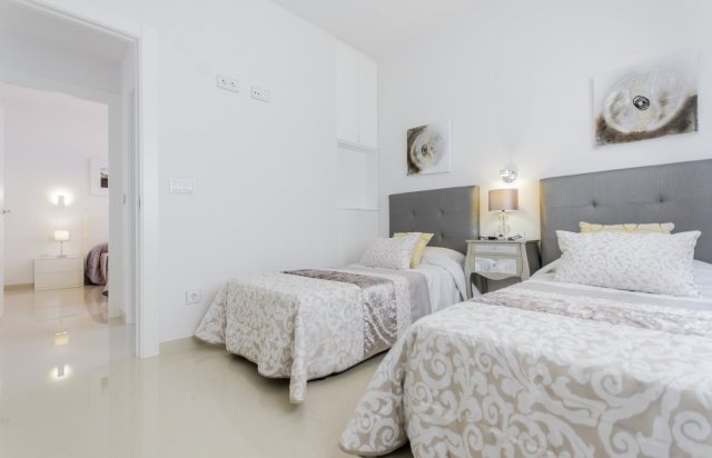 Obra nueva - Villa - San Miguel - Cerro del Sol
