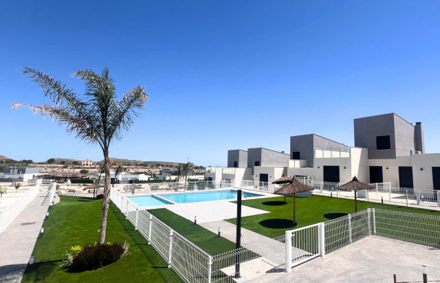 Obra nueva - Villa - BAÑOS Y MENDIGO - Altaona Golf