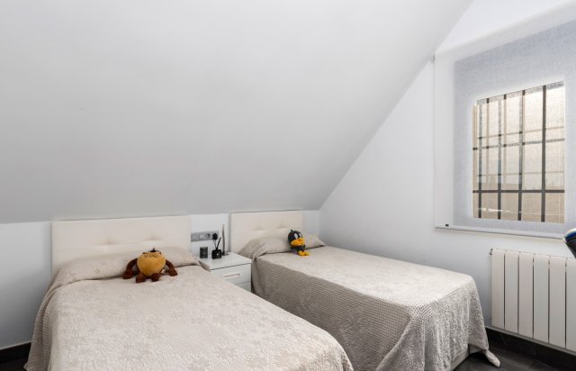 Reventa - Villa - San Juan Alicante - Frank Espinós