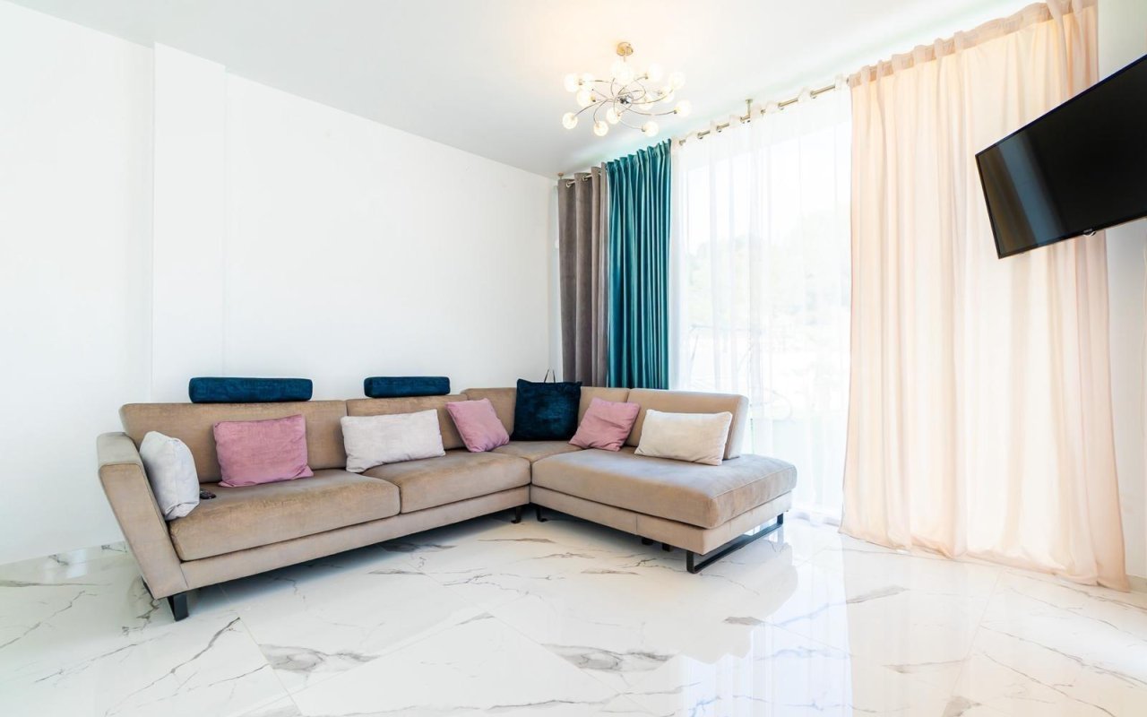 Obra nueva - Villa - Orihuela Costa - PAU 26