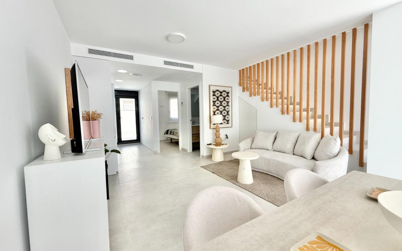 Obra nueva - Town House - Cox - San Fernando