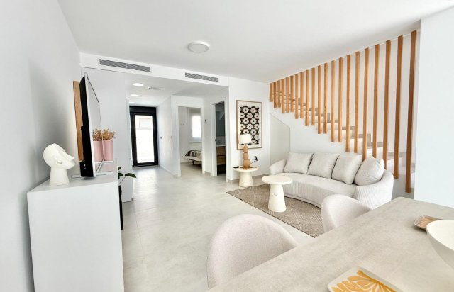 Obra nueva - Town House - Cox - San Fernando