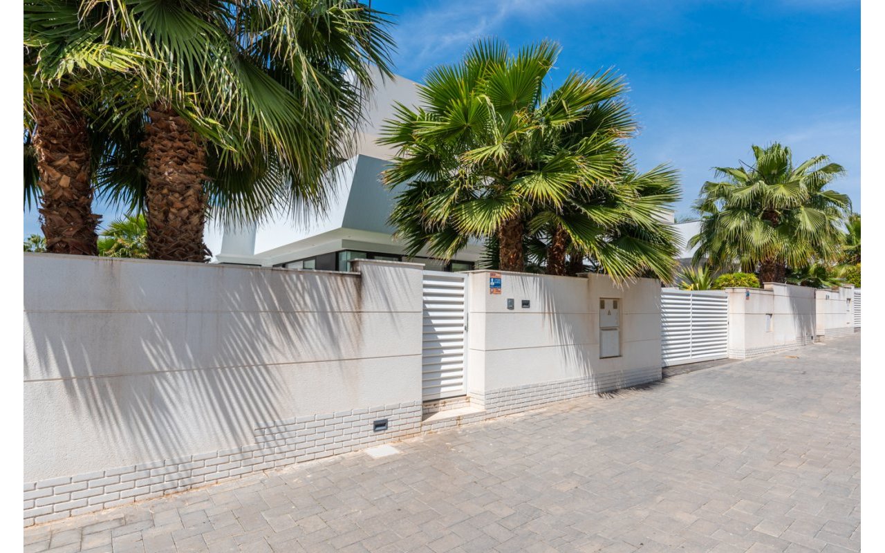 Resale - Villa - Ciudad Quesada - Rojales