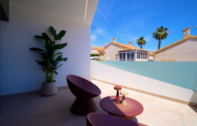 Rynek pierwotny - Villa - Orihuela Costa - Los Altos