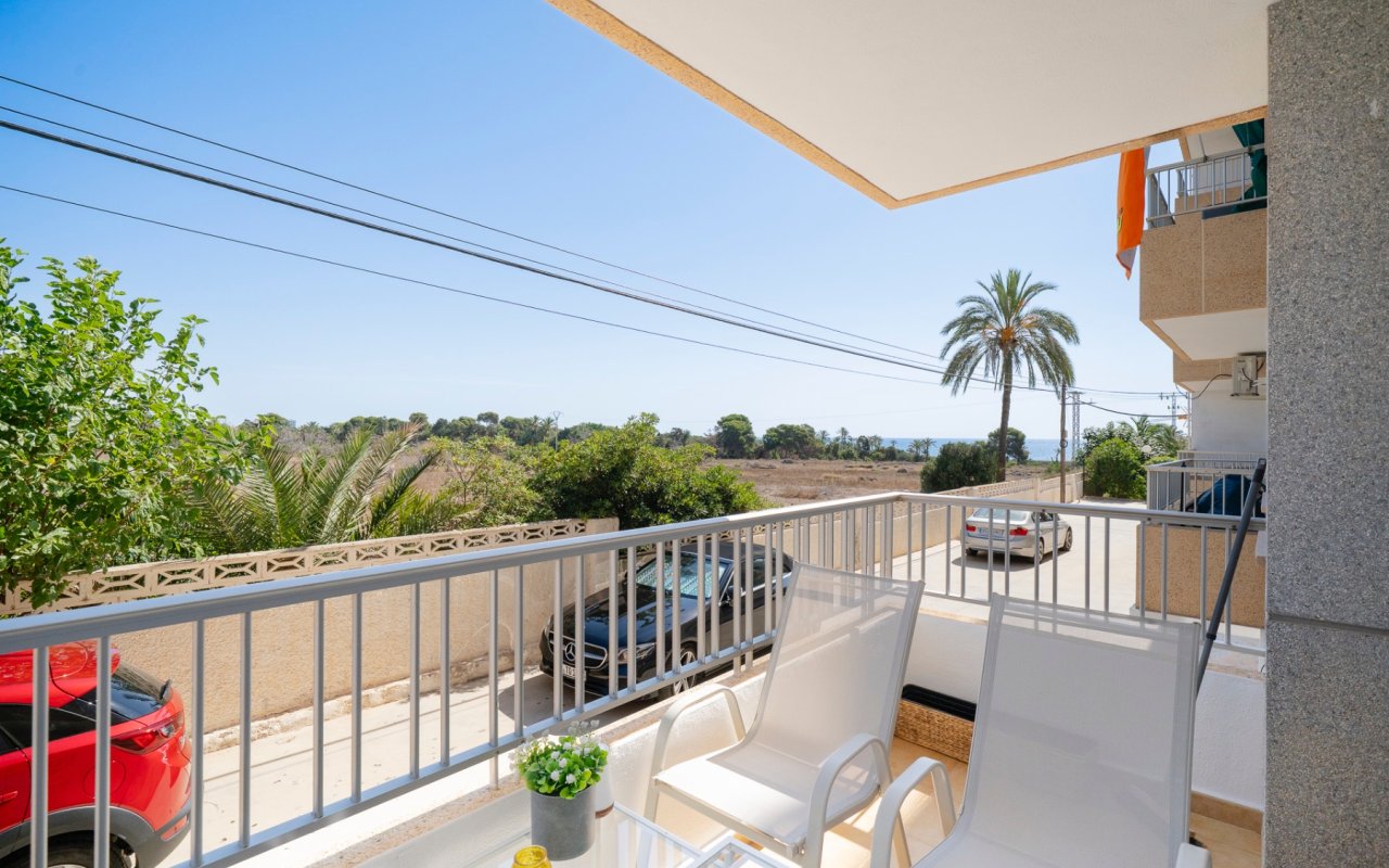 Resale - Flat - Orihuela Costa - Punta Prima