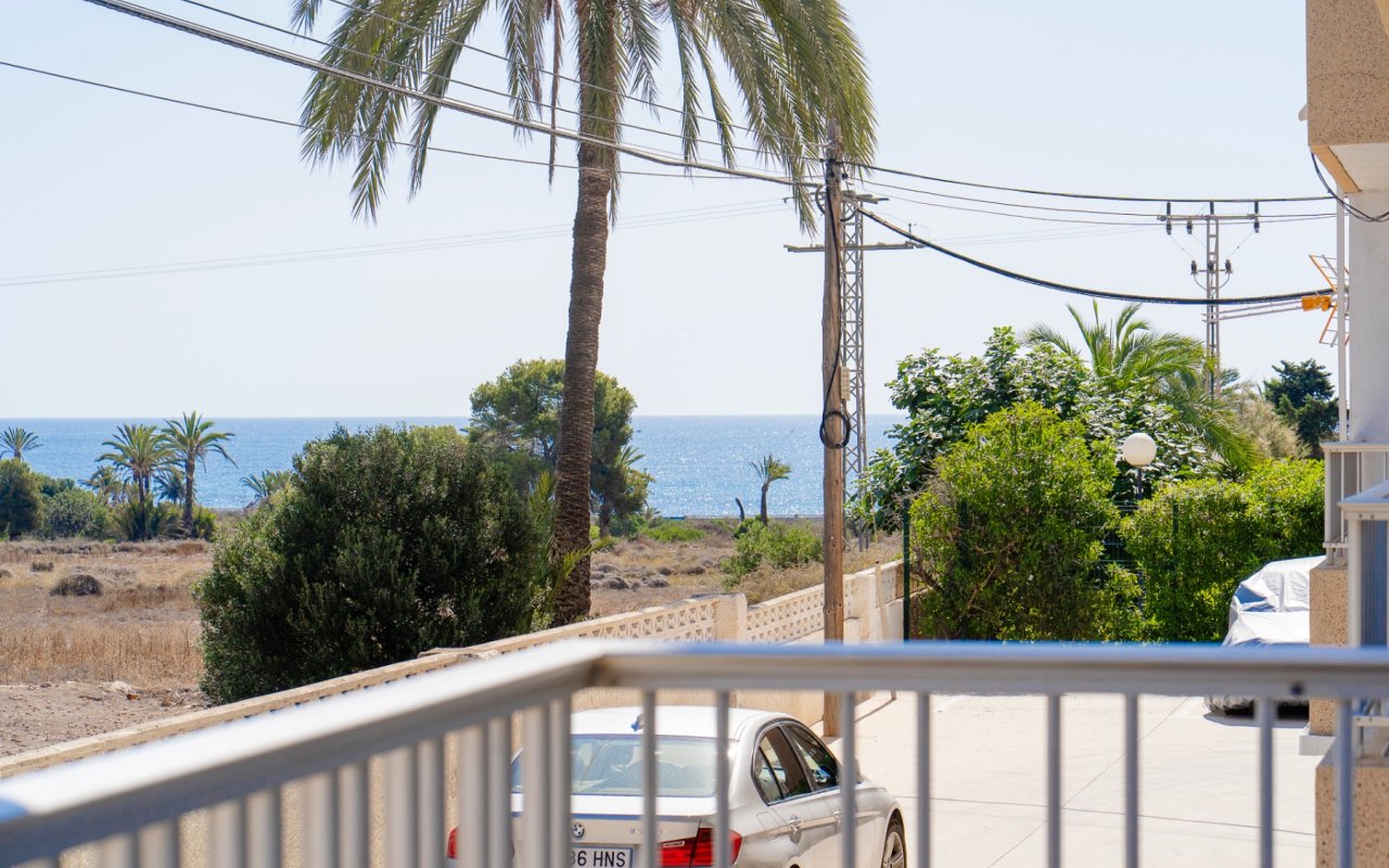 Resale - Flat - Orihuela Costa - Punta Prima