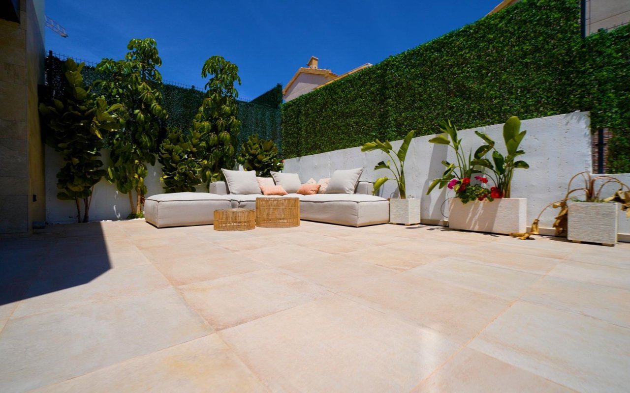Rynek pierwotny - Villa - Orihuela Costa - Los Altos